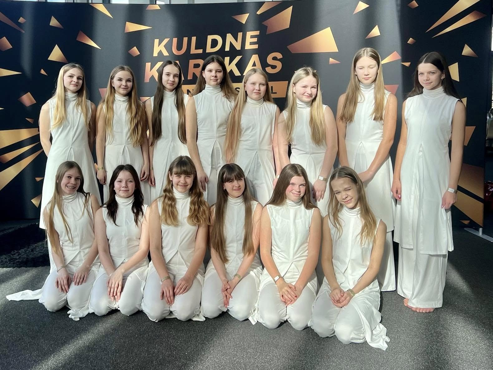kuldne-karikas-11