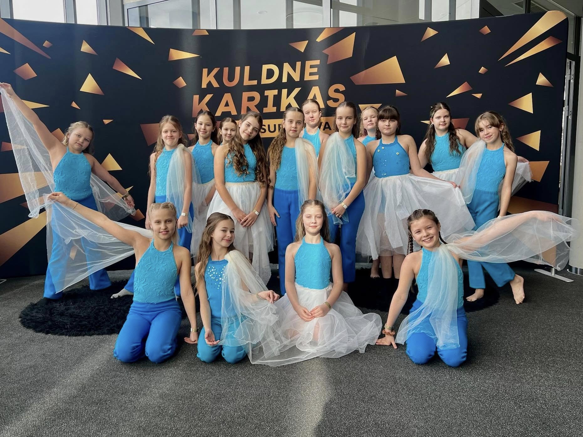 kuldne-karikas-4